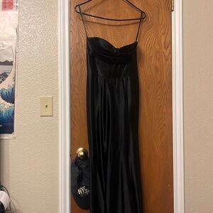 Black satin sleeveless prom dress